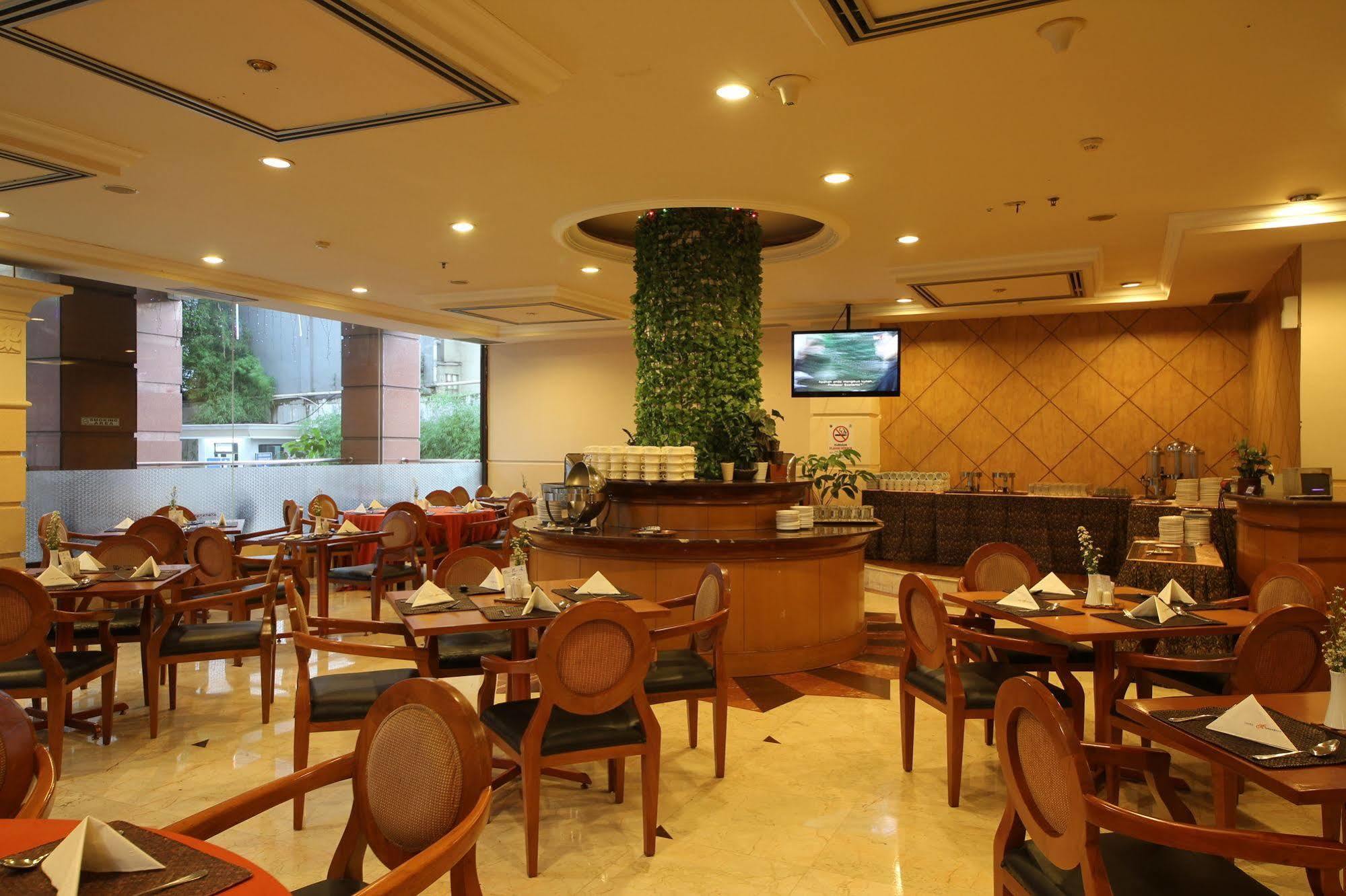 Hotel Maharani Jakarta