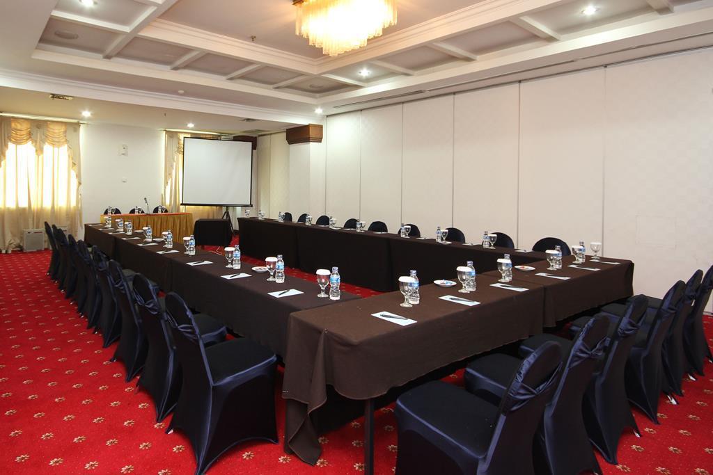 Maharani Hotel 3*